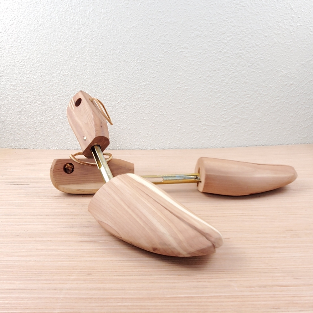 Kenneth Cole Shoe Tree Expandedable Size Large - Picture 2 of 8
